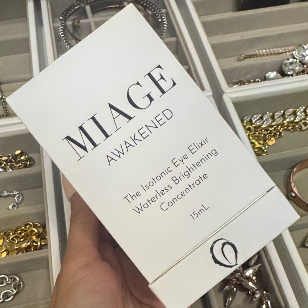 NIB Miage Awakened Eye Elixir 15ml
